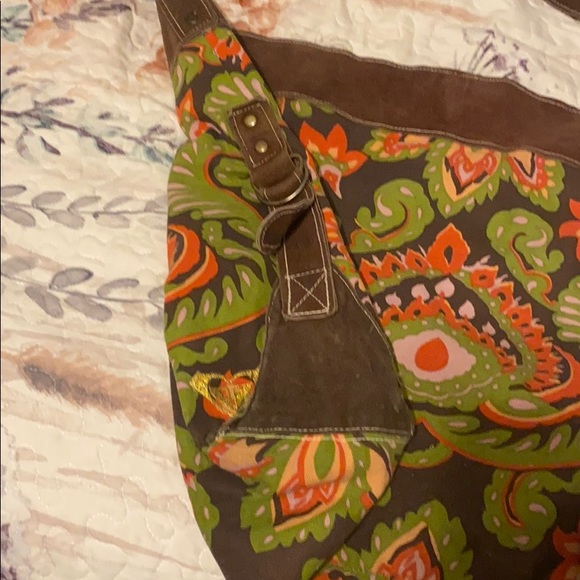 Roxy light-weight messenger bag - Picture 4 of 7